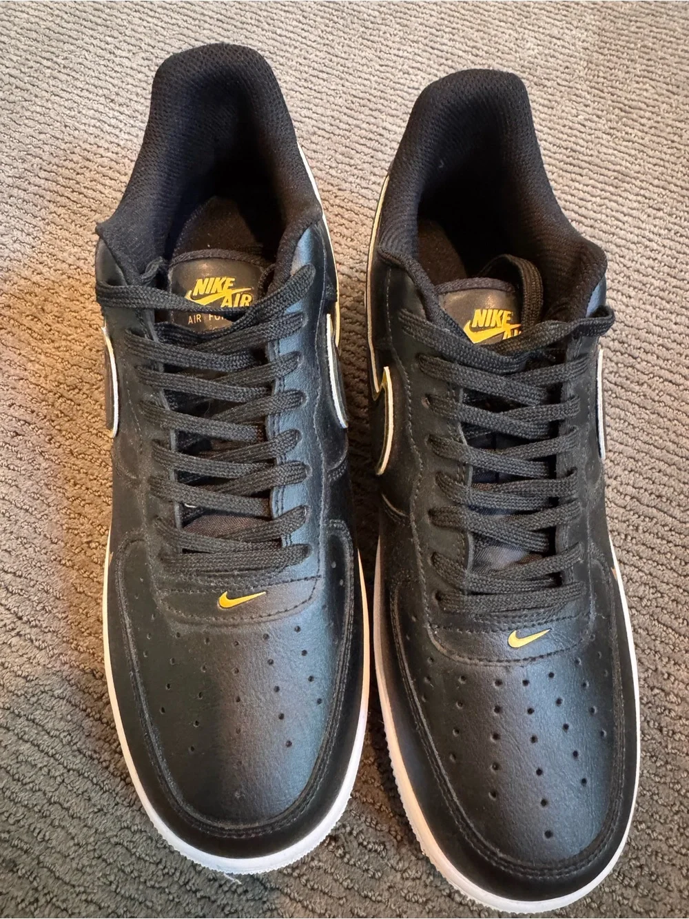 Nike Air Force 1 Men's Black and Gold Low-Top Sneakers